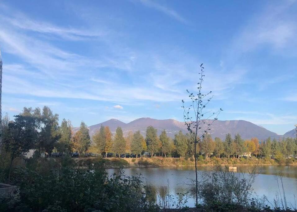 Lake View Apartment Tirana Extérieur photo